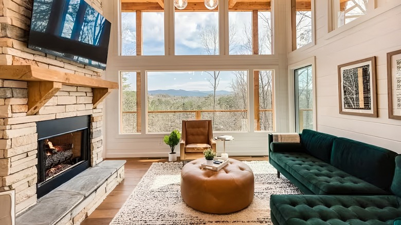 Living room of cabin in Blue Ridge, Georgia